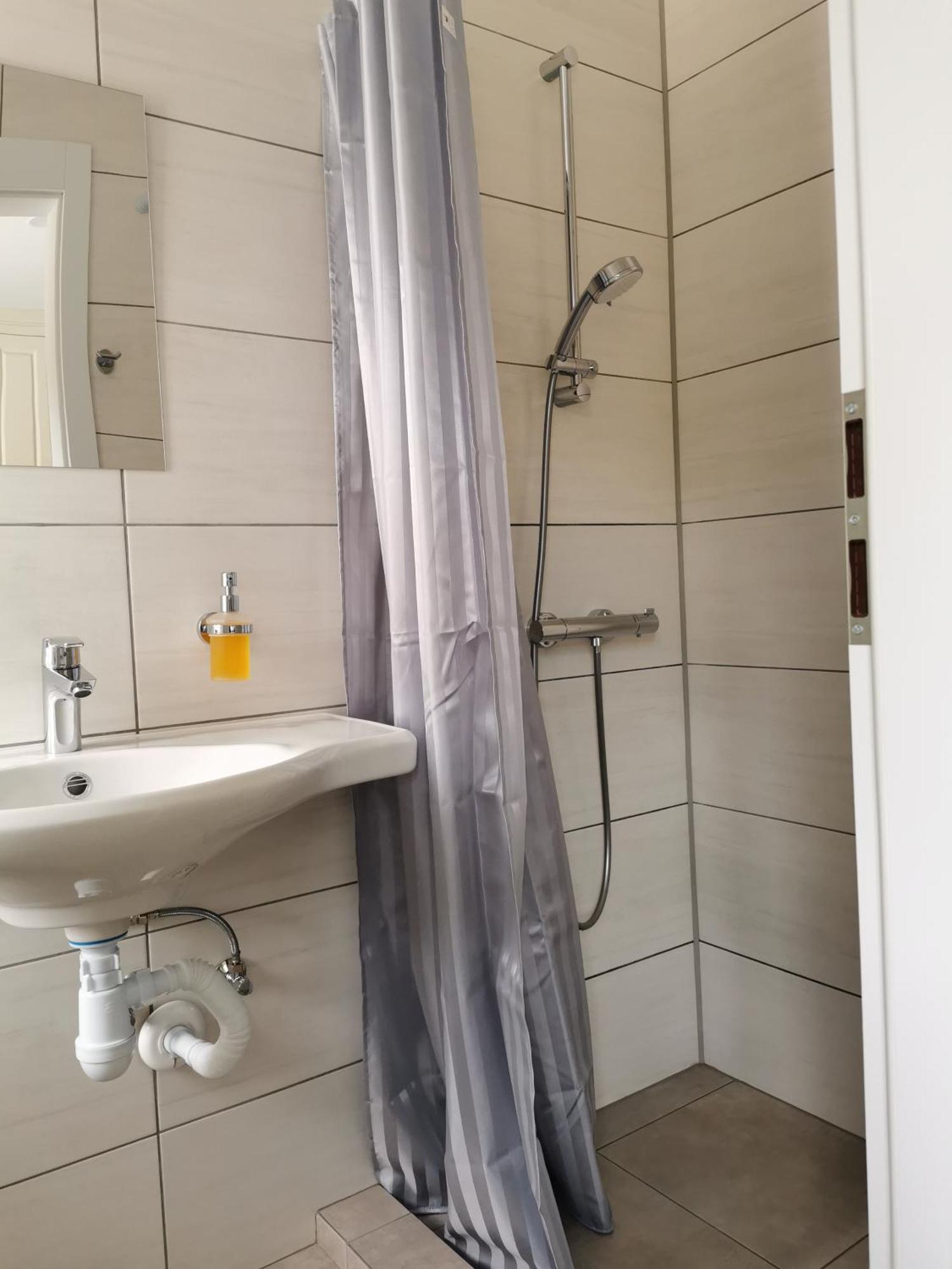 Neringarent Apartamentai Juodkrantė Esterno foto